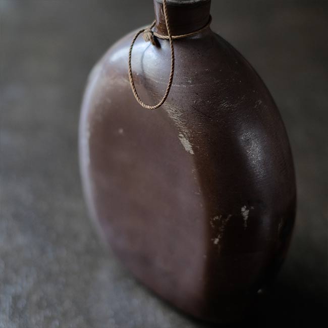 旧日本軍の水筒 – zakka store towi