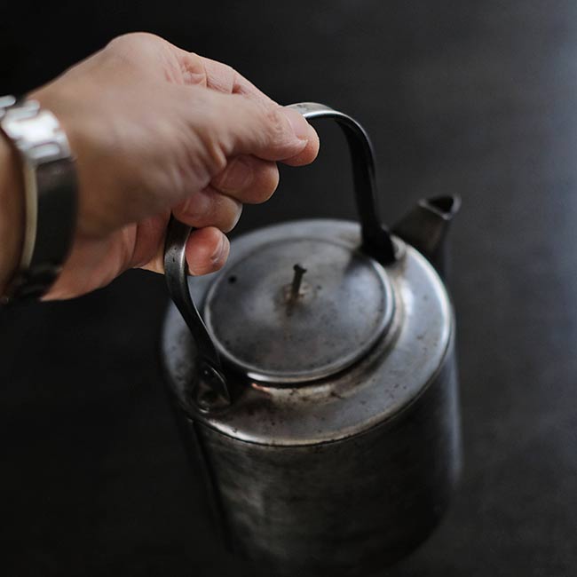 鉄の薬缶 – zakka store towi