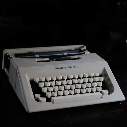 OLIVETTI Lettera 25 タイプライター インクリボン交換済み