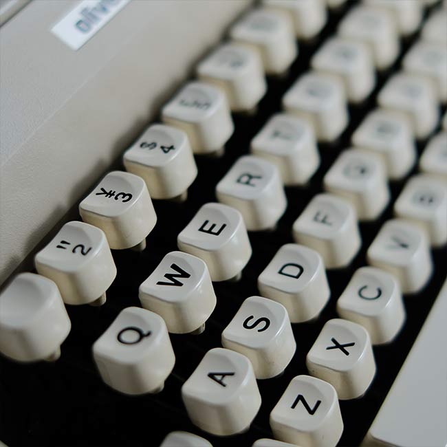 OLIVETTI Lettera 25 タイプライター インクリボン交換済み