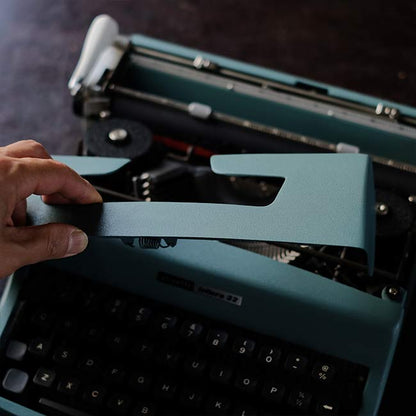 OLIVETTI ’Lettera 32’ タイプライター インクリボン交換済み