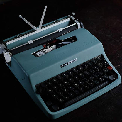 OLIVETTI ’Lettera 32’ タイプライター インクリボン交換済み