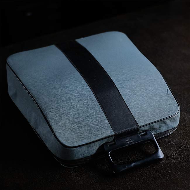 OLIVETTI Lettera 32 タイプライター