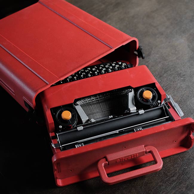 OLIVETTI Valentine typewriter ink ribbon replaced