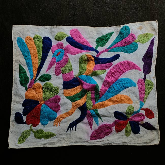 オトミ族 刺繍布