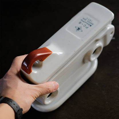 高圧カットアウト