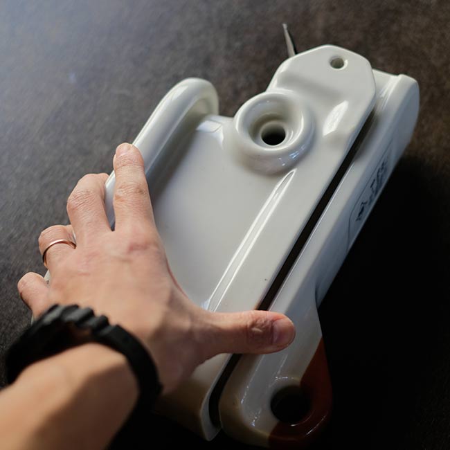 高圧カットアウト