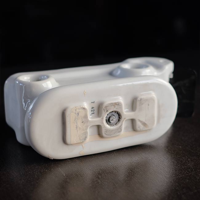 高圧カットアウト