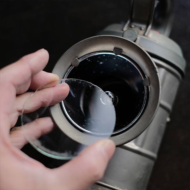 鉄道の合図灯のランプ