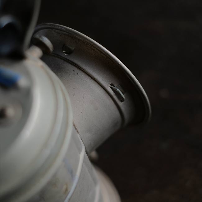 鉄道の合図灯のランプ