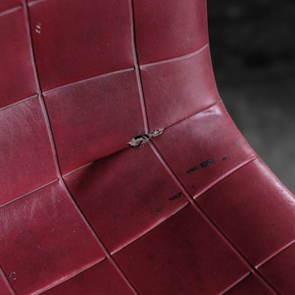 鉄脚のレトロチェア