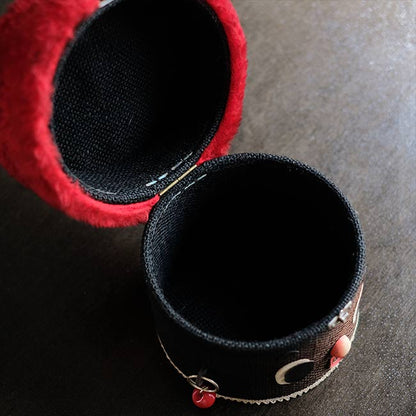 Retro trinket box