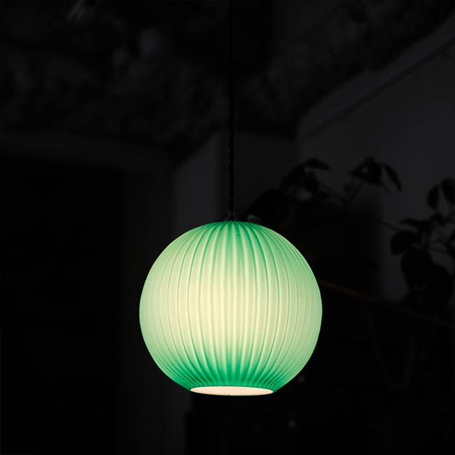 レトロなグリーンのペンダントライト