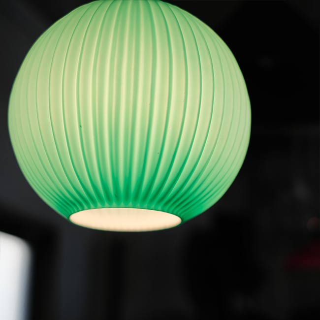 レトロなグリーンのペンダントライト