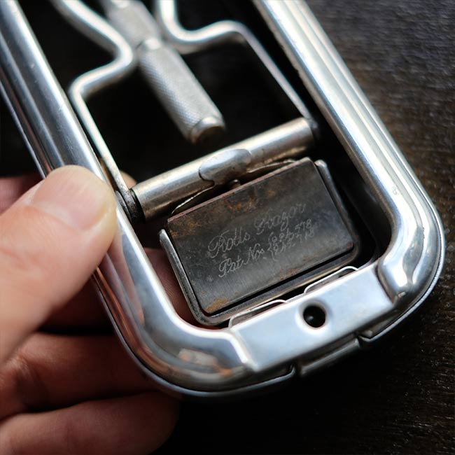 ROLL RAZOR カミソリセット