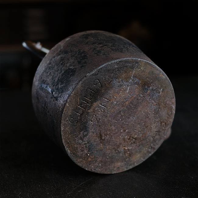 C.W.S. DUDLEY 鋳物のケトル