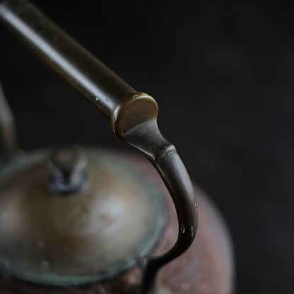 C.W.S. DUDLEY 鋳物のケトル