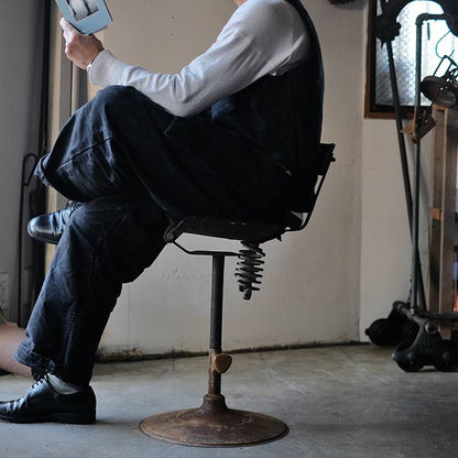 ドライバーズシートチェア