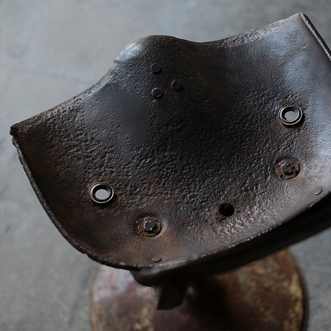 ドライバーズシートチェア