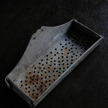 Withered tray