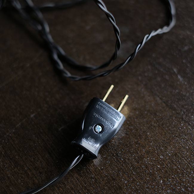 小型のデスクランプ