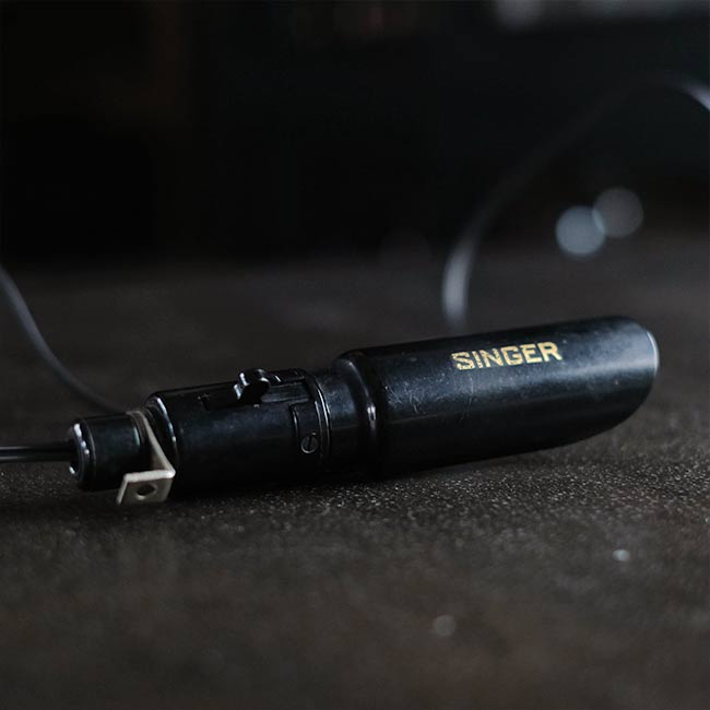 SINGER シンガー ミシンライト
