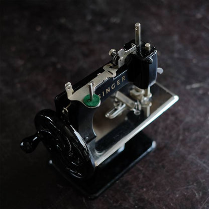 Singer Sewhandy 20 Singer Toy Sewing Machine