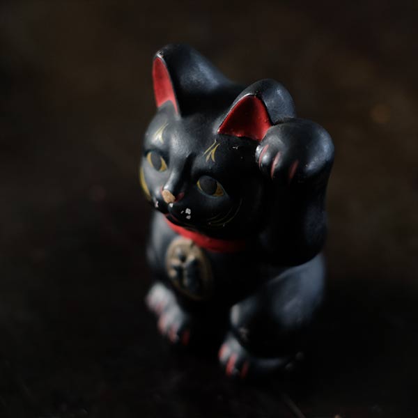 黒の招き猫