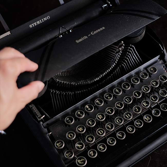 古き良きアメリカ製タイプライター『L.C.smith typewriter super
