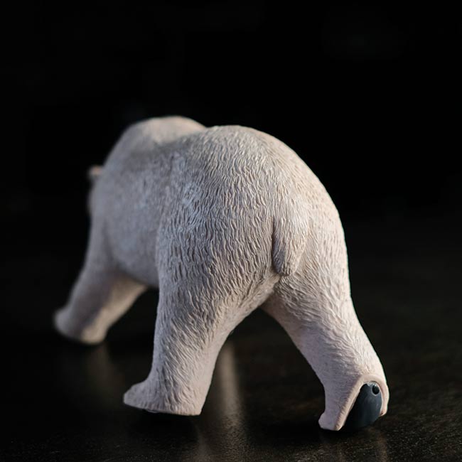 シロクマの人形