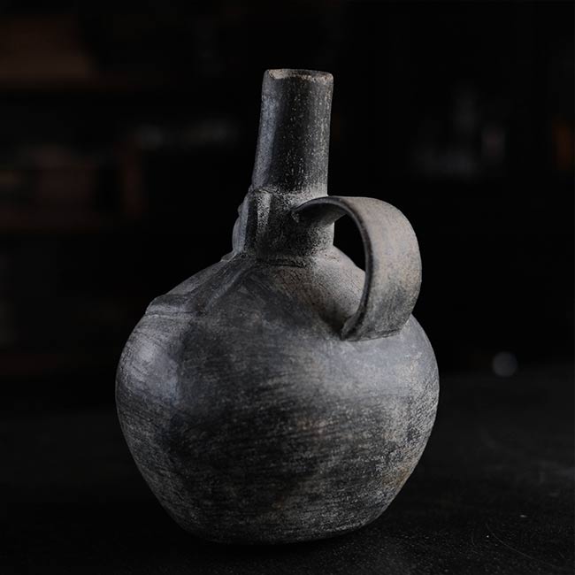 南米土器 黒色単頸壺