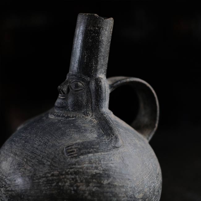 南米土器 黒色単頸壺