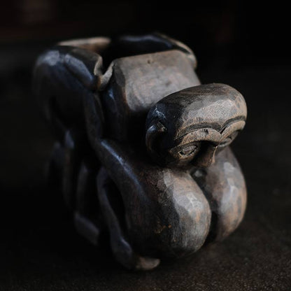 エロティック木彫り像