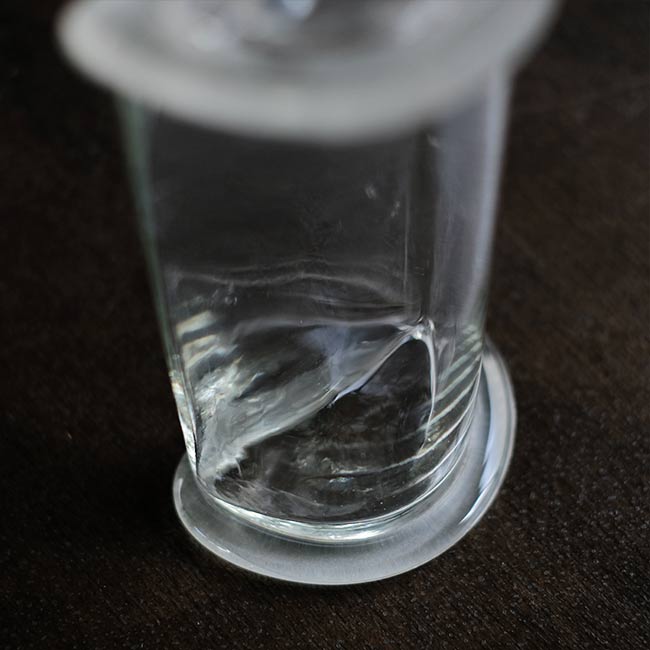 ハーフサイズの標本瓶