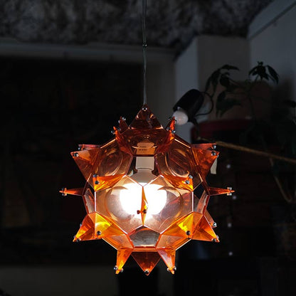 トゲトゲのペンダントライト