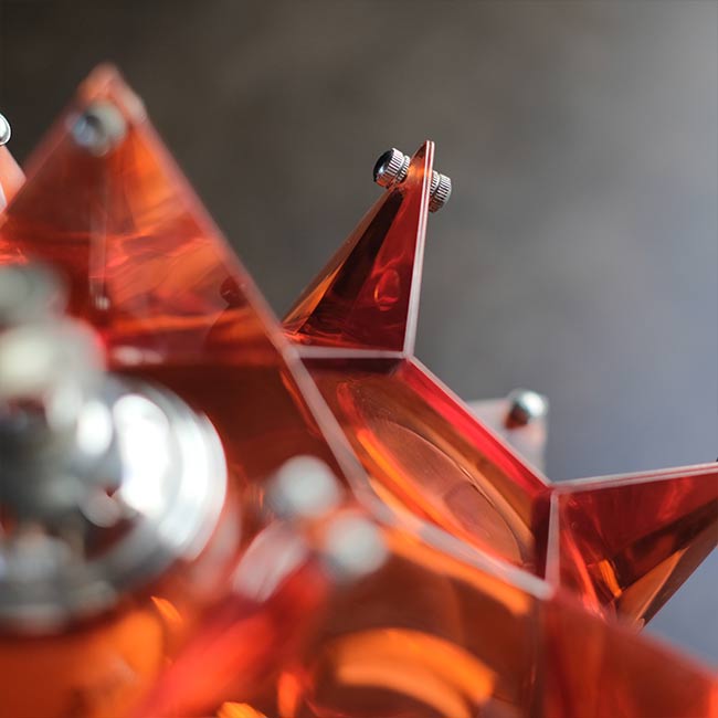 トゲトゲのペンダントライト