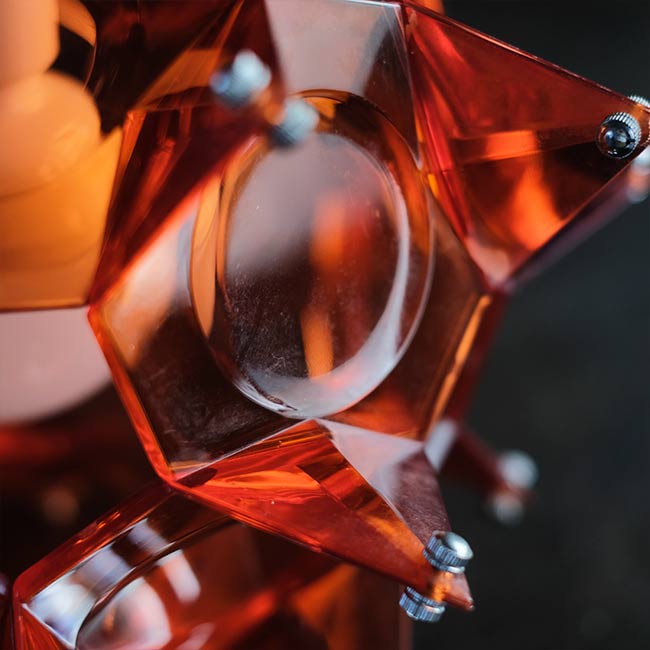 トゲトゲのペンダントライト