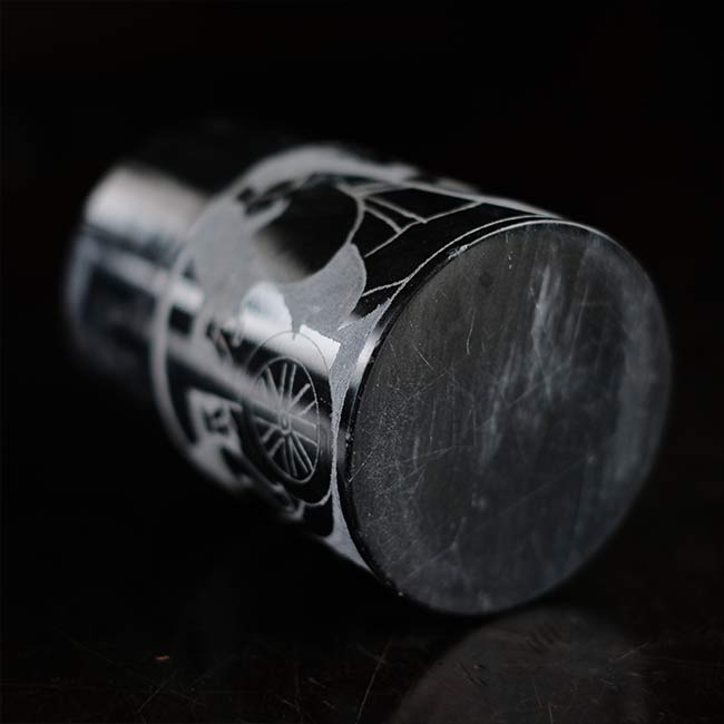 Stone tobacco case