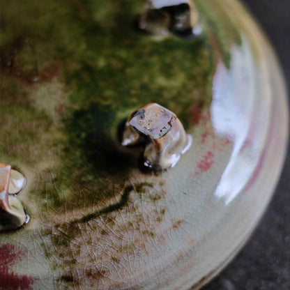 渦巻き模様の水盤