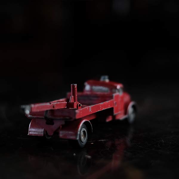 TEKNO社のVOLVOトラック