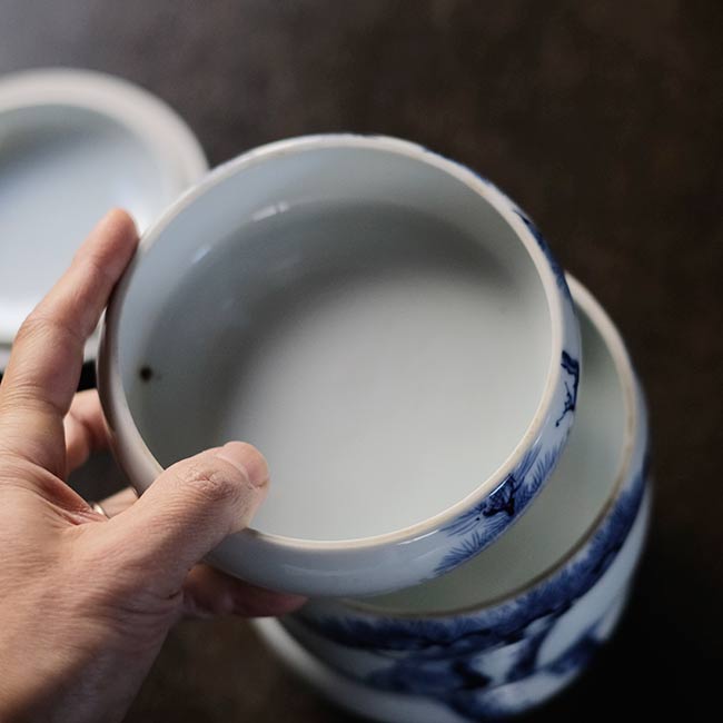 骨董 段重 松に鶴 4段重箱 陶器 金彩 物入る 菓子器 アンティーク 骨董 段重 松に鶴 4段重箱 陶器 金彩 物入る 菓子器 アンティーク