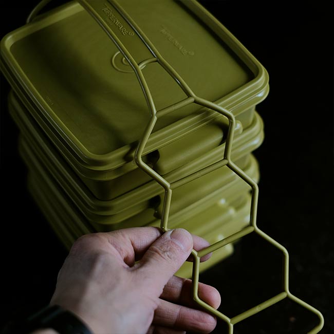 TUPPERWARE Lunch Box