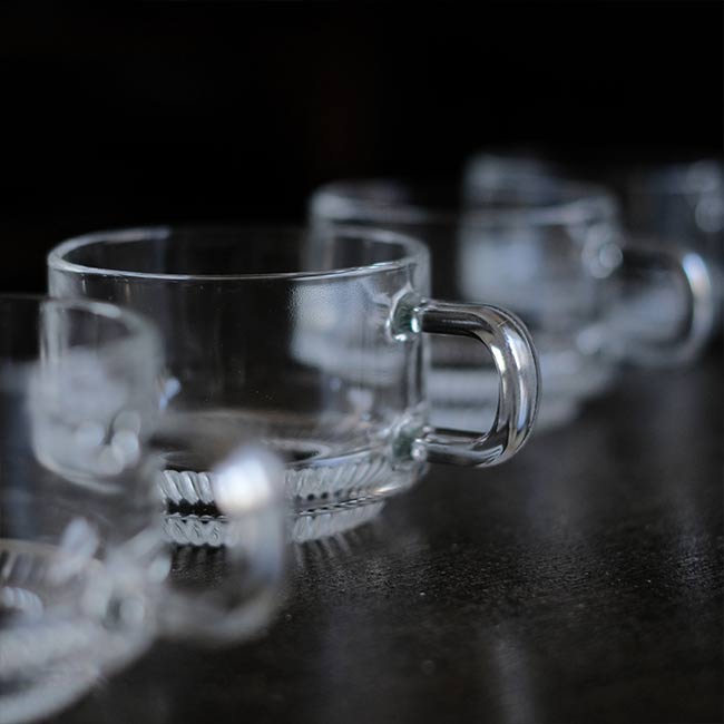 Glass cup