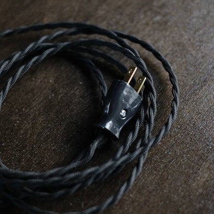 グースネックのデスクランプ