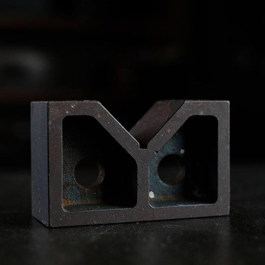 Rusty V-block