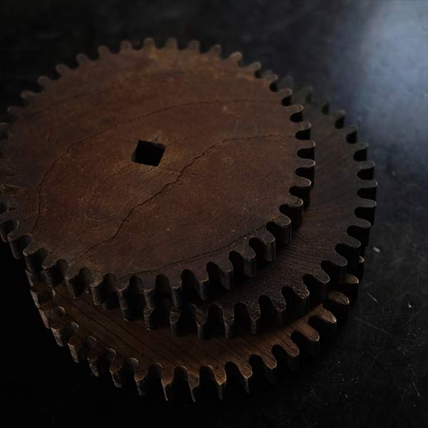 Gear L size