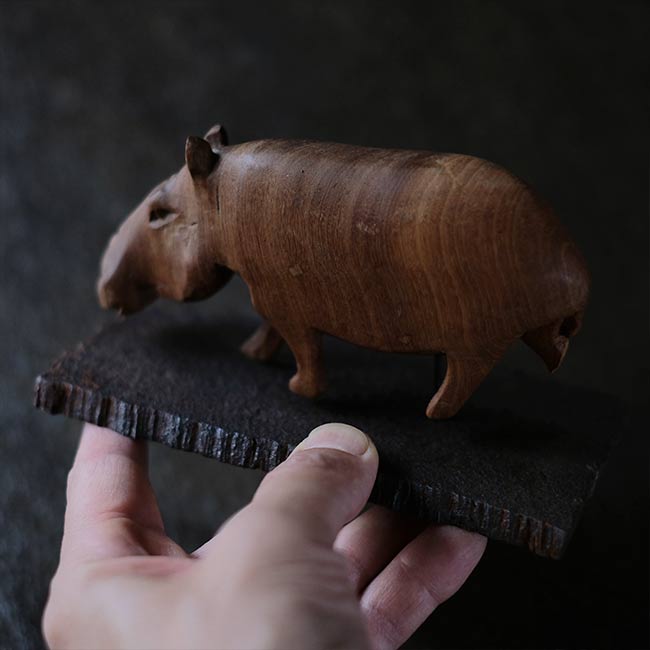 カバの置物