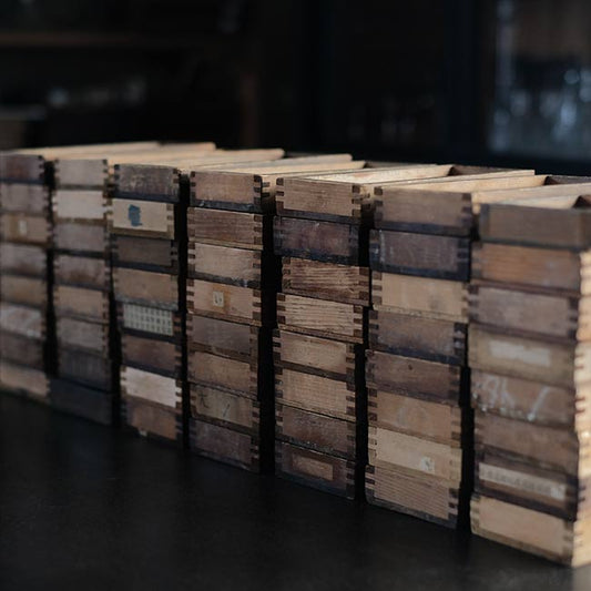 活版印刷 木製レタープレストレー