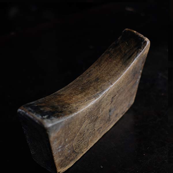 wooden pillow