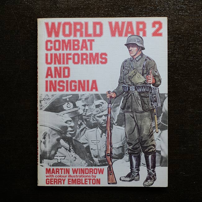 WORLD WAR2 COMBAT UNIFORMS AND INSIGNIA